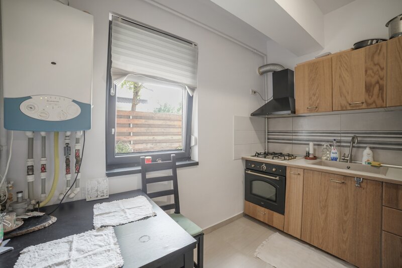Sectorului 1 2 camere, Parter/3, Balcon, Centrala proprie, Pod Constanta